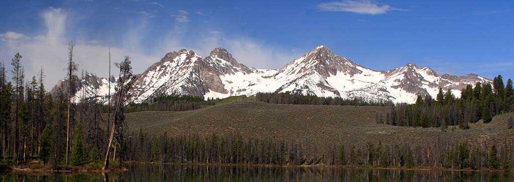 Amazing Things to Do In Idaho For First Time Visitors 16 Sawtooth National Recreation Area