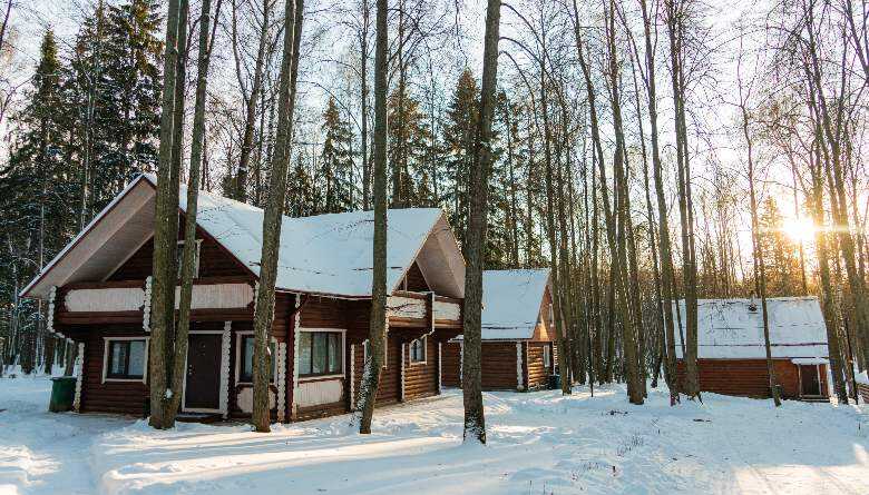 Cabin Vacation Home in CDA Idaho 