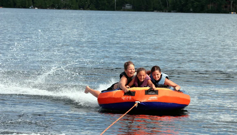 What to Look for in Lakefront Vacation Rentals - Idaho 4 swimming in the lakes