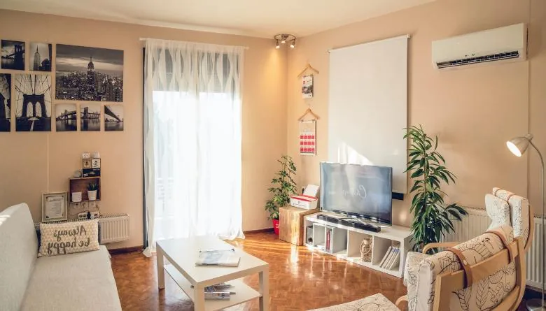 Traditional Ways to Make Money on Airbnb